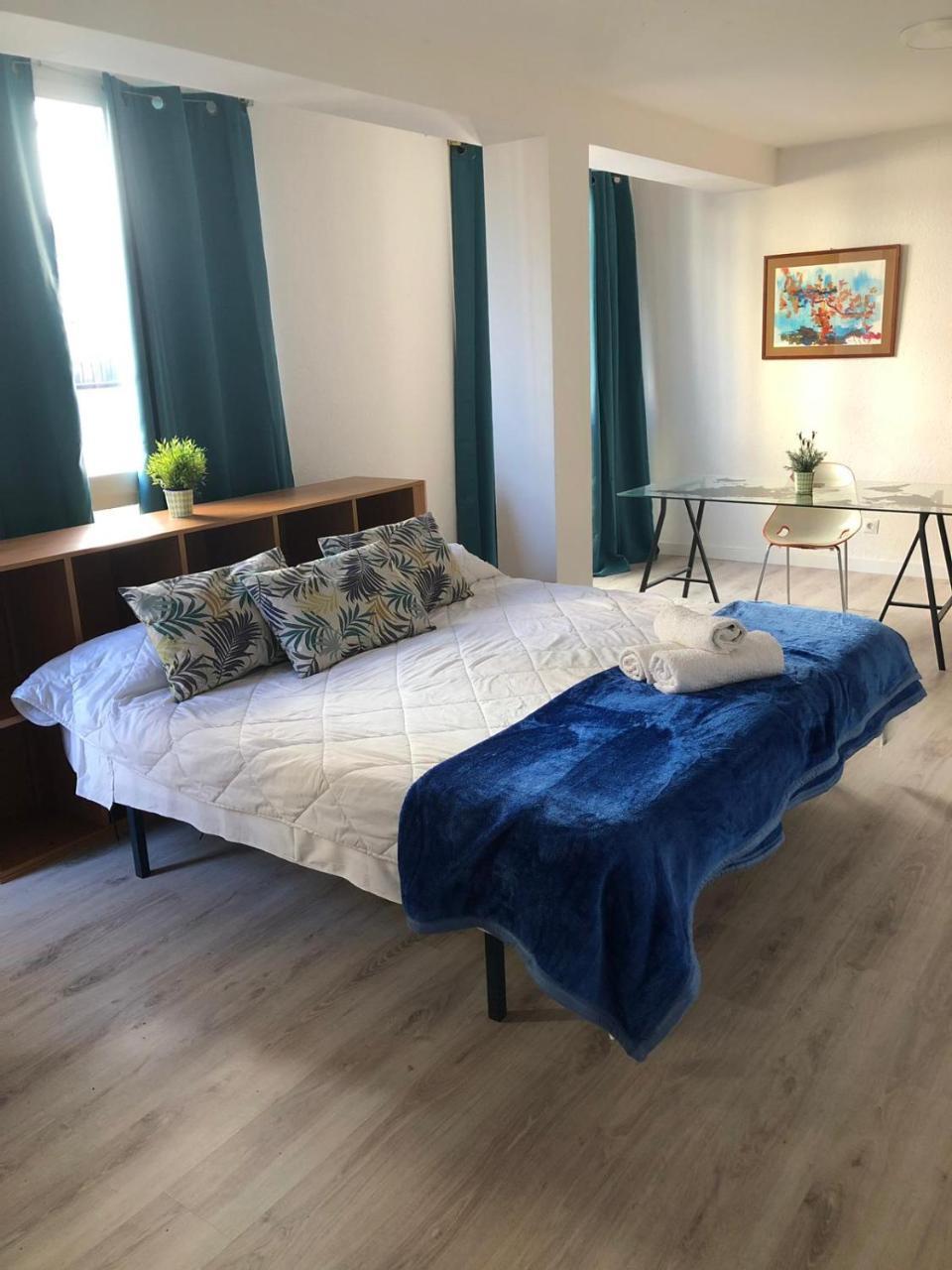 Rooms Tarragona Exteriör bild