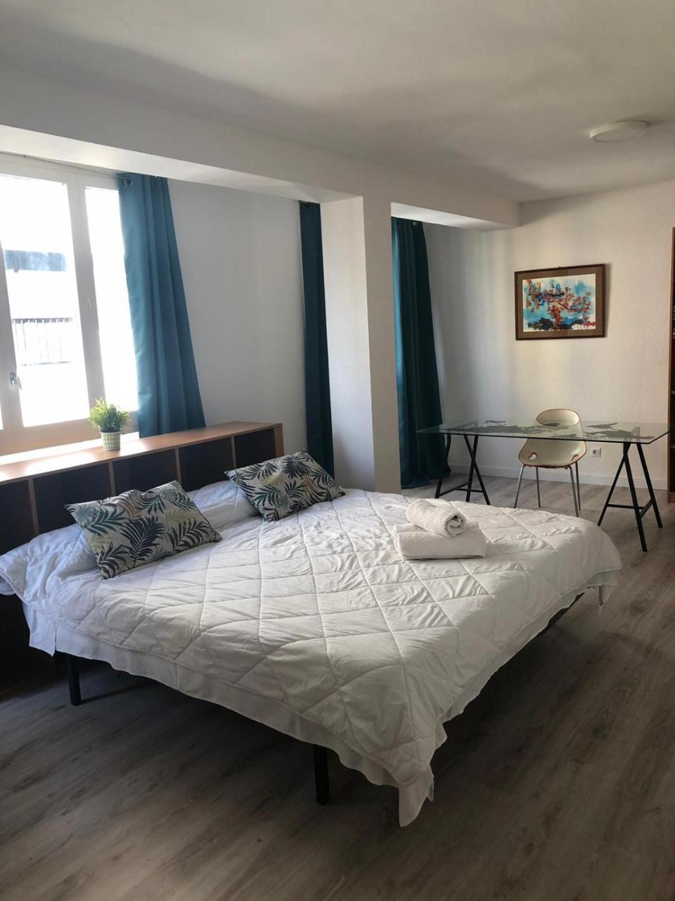 Rooms Tarragona Exteriör bild